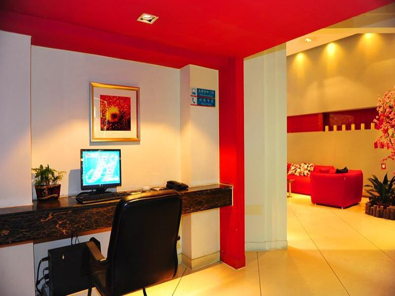 Jinjiang Inn Guangzhou Haizhu Jiangtai Road Subway Station מראה חיצוני תמונה