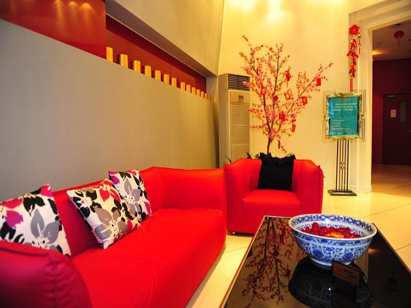 Jinjiang Inn Guangzhou Haizhu Jiangtai Road Subway Station מראה חיצוני תמונה